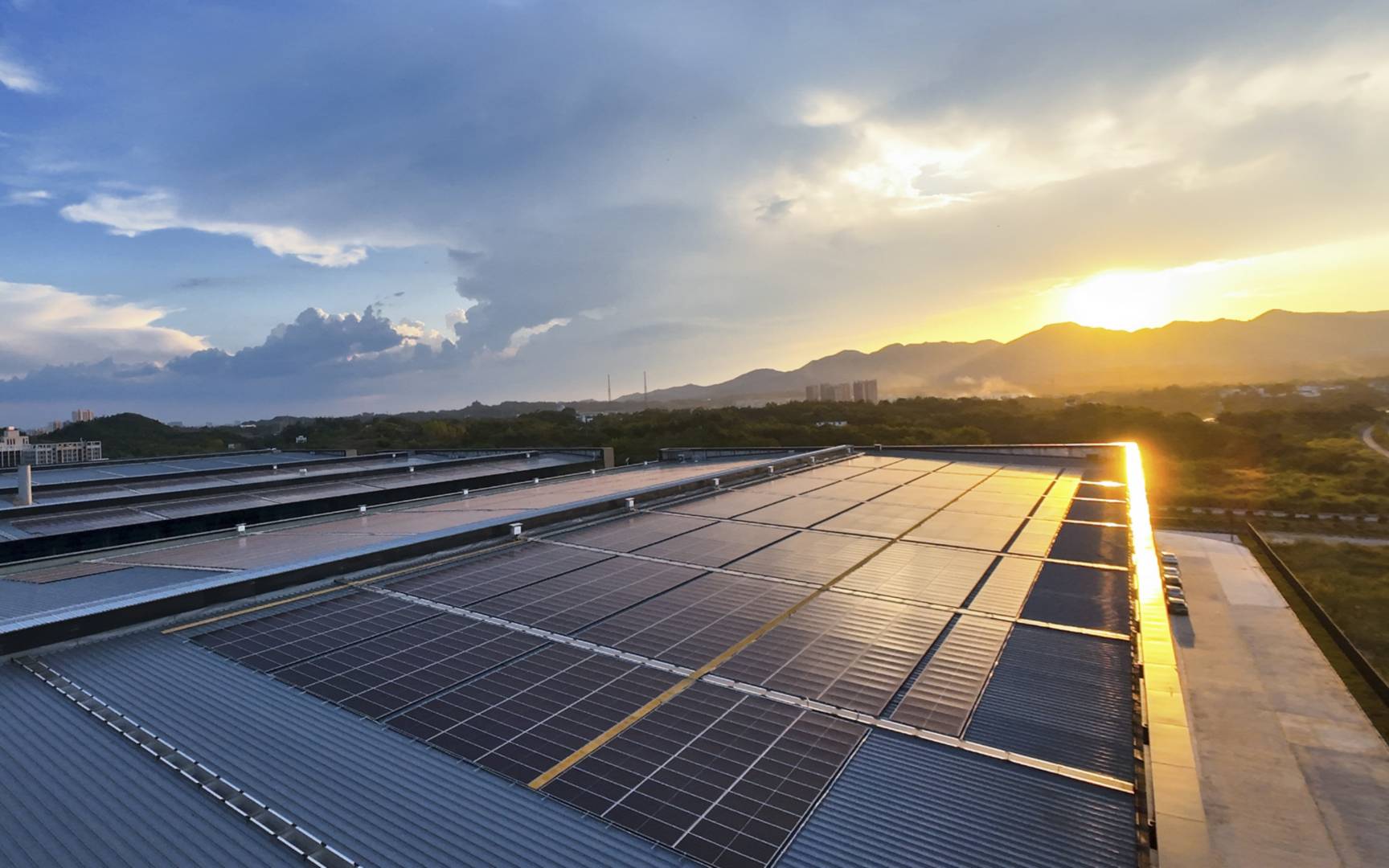 智博体育在线app官网分布式光伏项目双地落地，屋顶之上点亮绿色未来